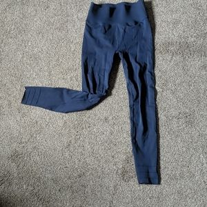 High-Waisted SculptKnit® Essential Legging